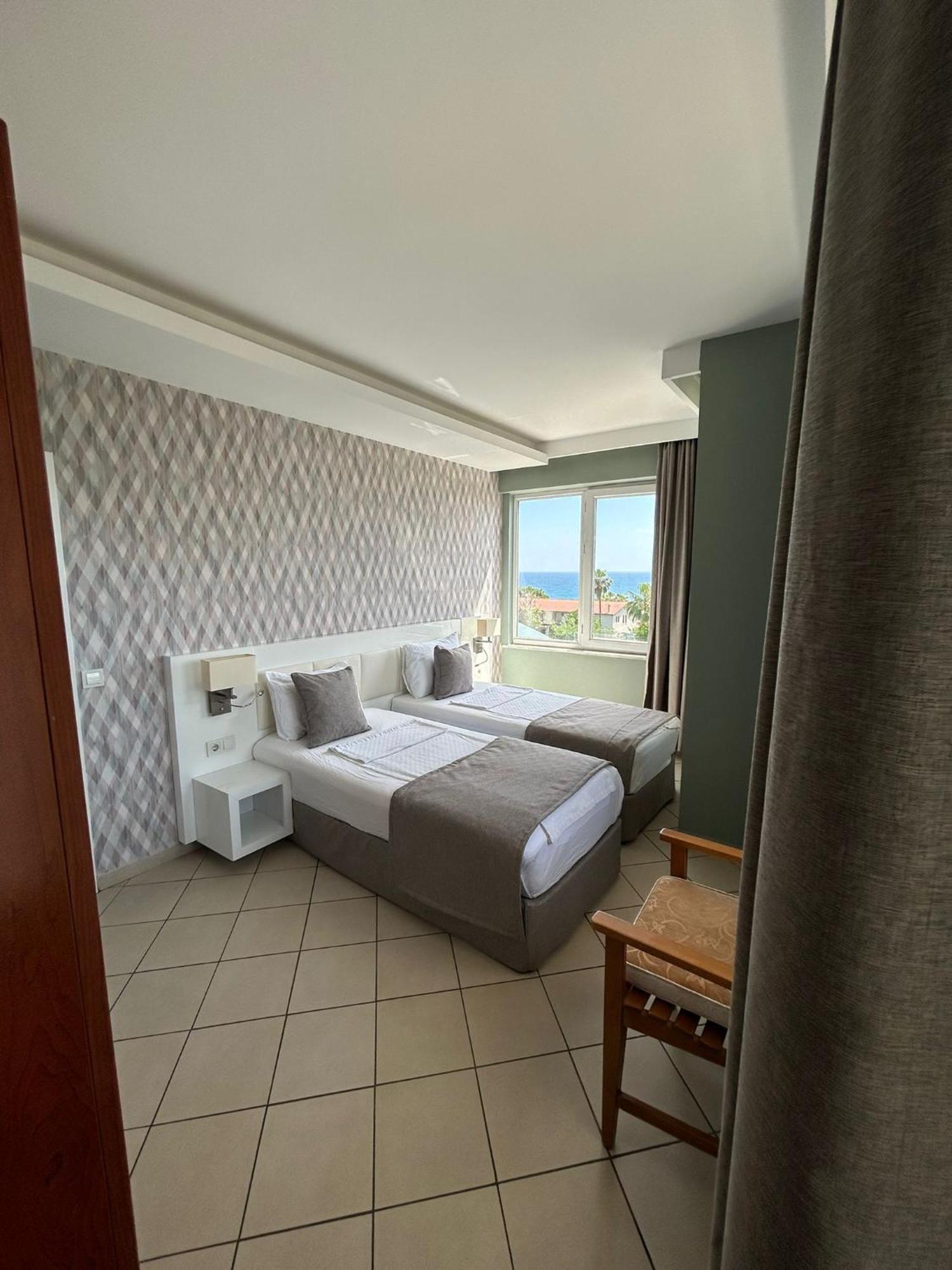 אלאניה Havana Apart Hotel מראה חיצוני תמונה