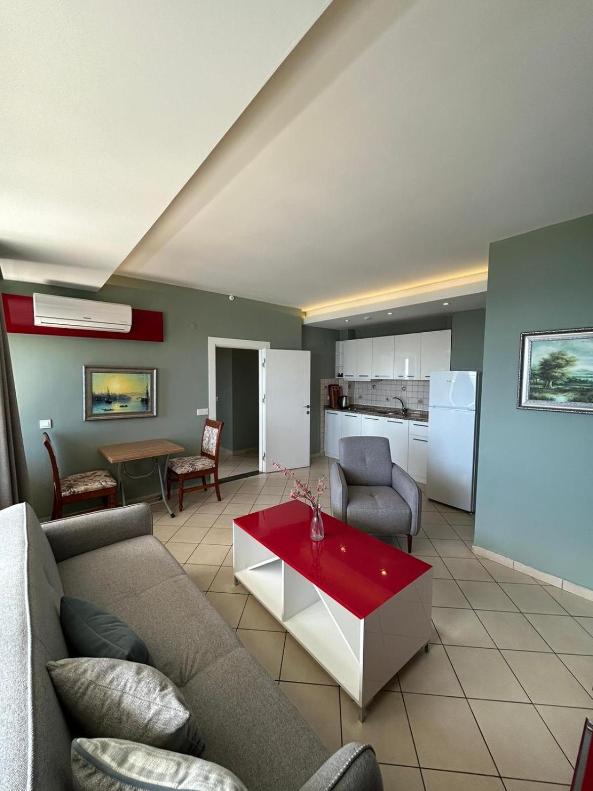 אלאניה Havana Apart Hotel מראה חיצוני תמונה