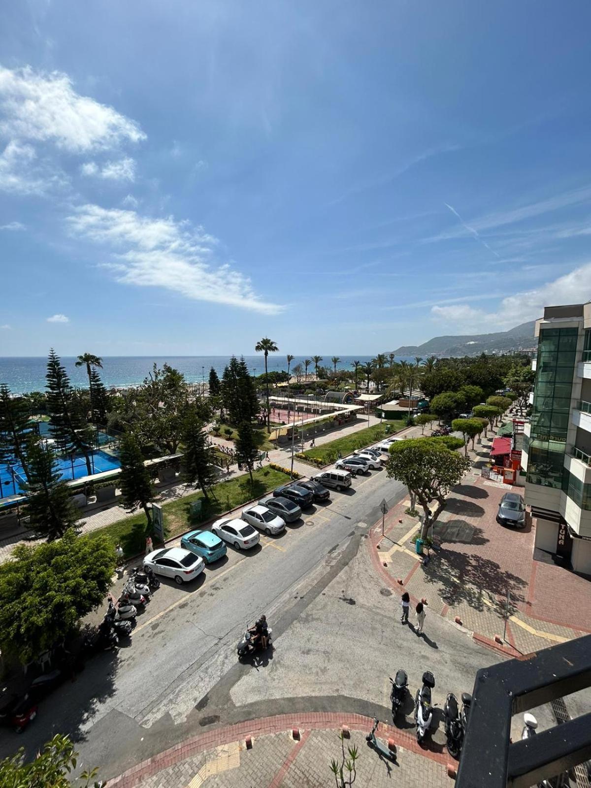 אלאניה Havana Apart Hotel מראה חיצוני תמונה