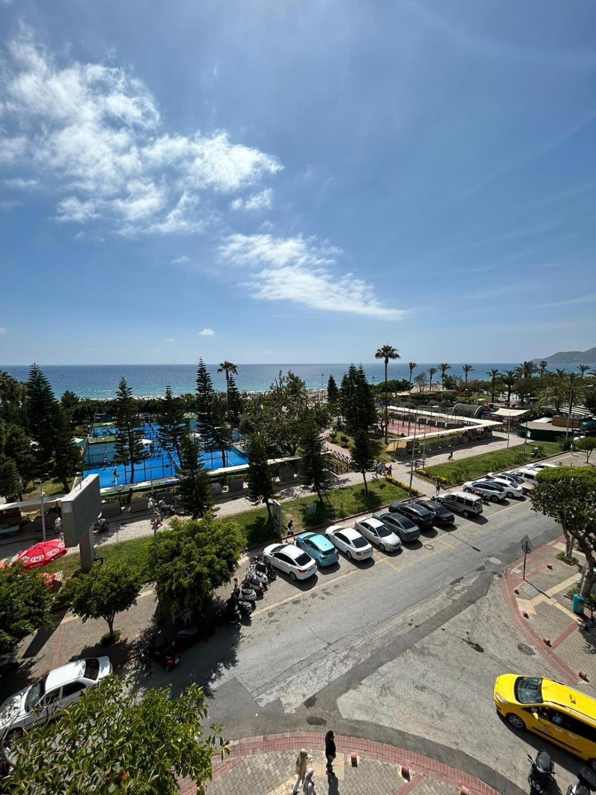 אלאניה Havana Apart Hotel מראה חיצוני תמונה